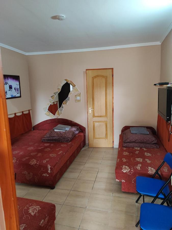 Havanna Etterem Es Vendeghaz Hotel Putnok Exterior photo